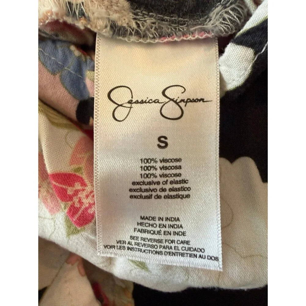 Jessica Simpson size small shorts romper